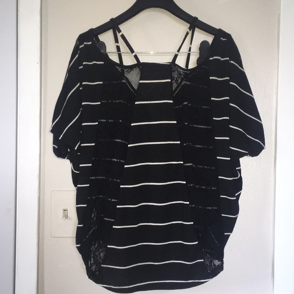 Woodleigh stripe cut out lace insert short sleeve top - Picture 4 of 11